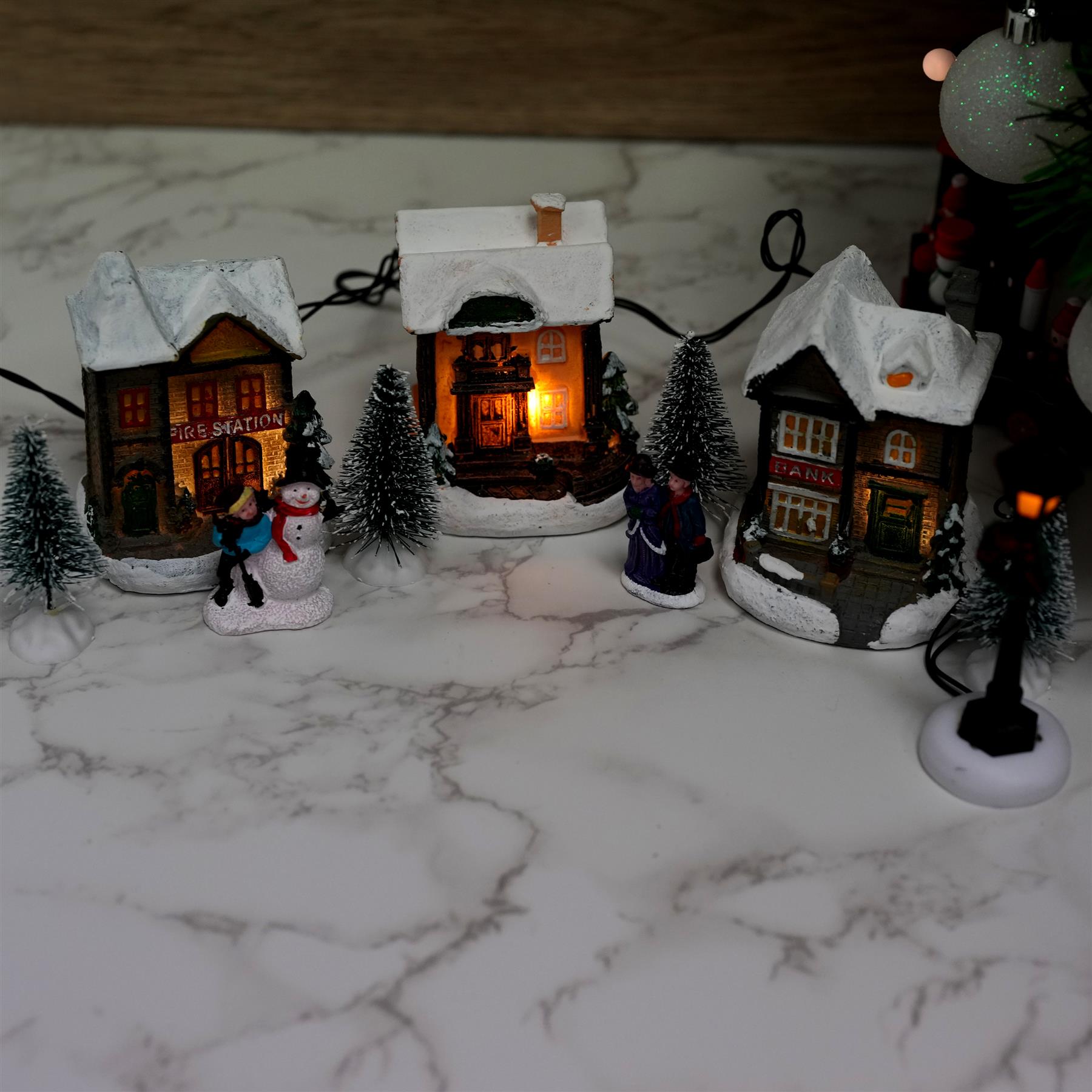 10pc Christmas Village Set by The Magic Toy Shop - The Magic Toy Shop
