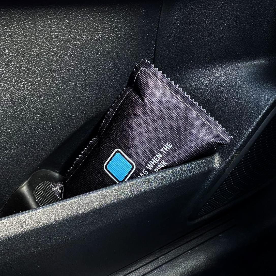 Reusable Dehumidifier Bag for Car and Home by GEEZY - The Magic Toy Shop