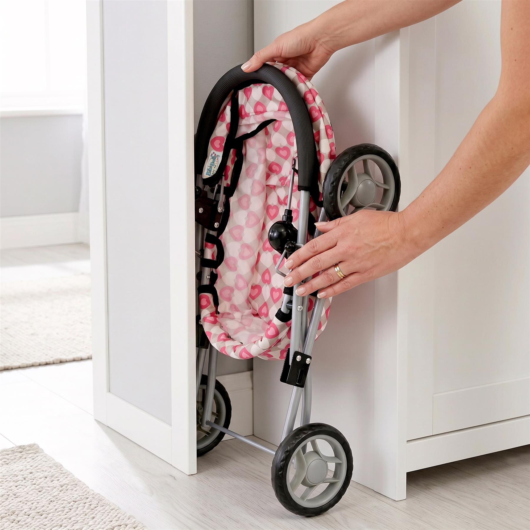Classic Doll's Pram