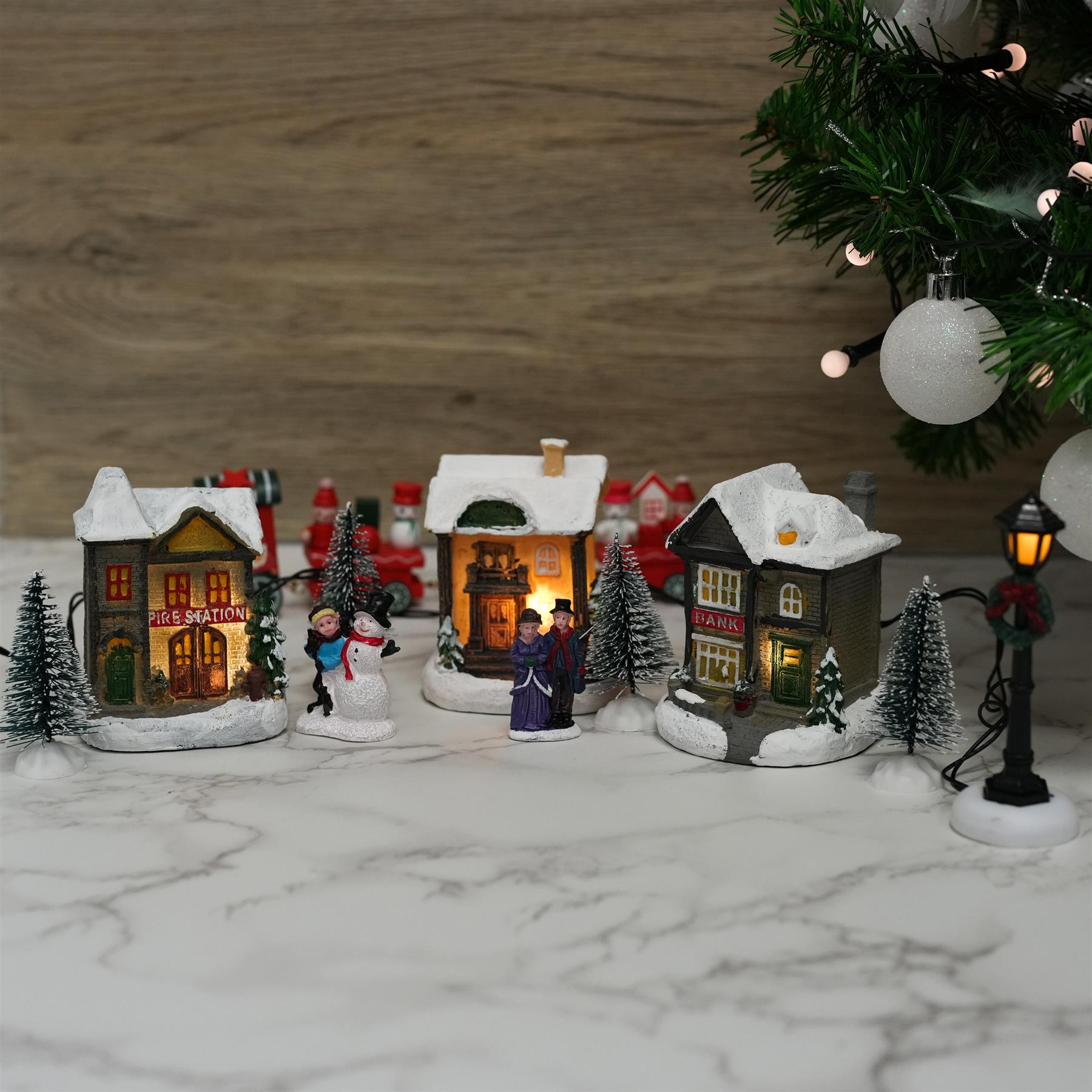 10pc Christmas Village Set by The Magic Toy Shop - The Magic Toy Shop
