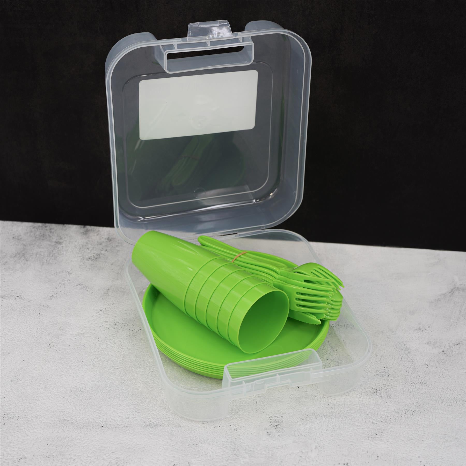 Green Camping Set For Six 31 Pieces by GEEZY - The Magic Toy Shop