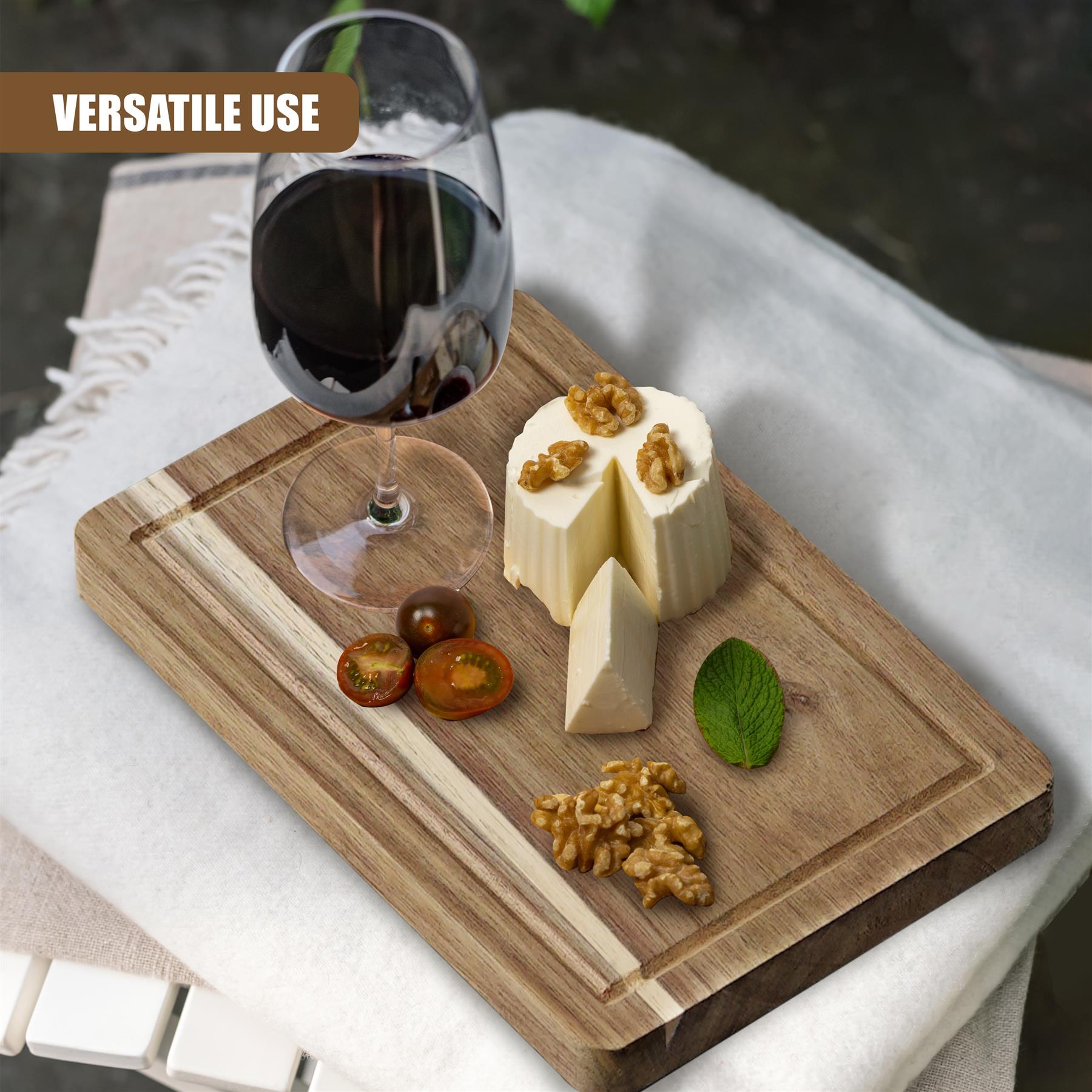 Acacia Chopping Board 28x20cm by GEEZY - The Magic Toy Shop