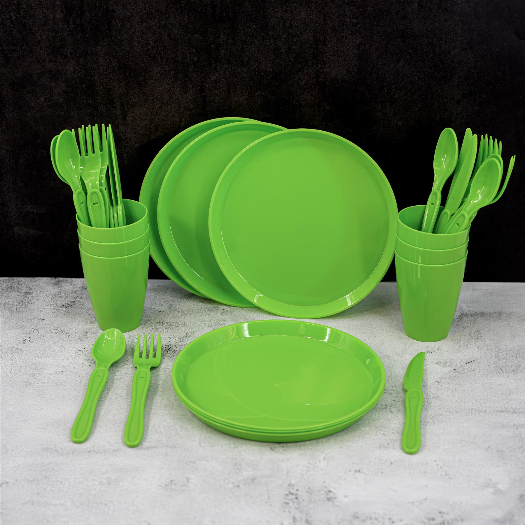 Green Camping Set For Six 31 Pieces by GEEZY - The Magic Toy Shop