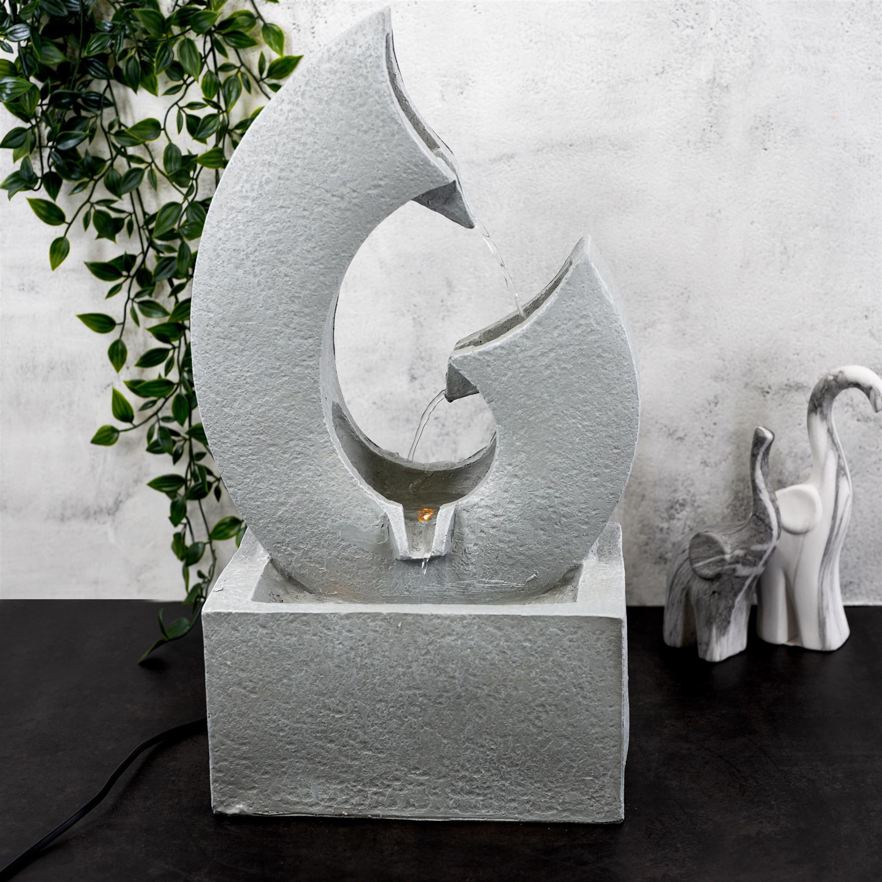Horn Water Feature With Led Lights