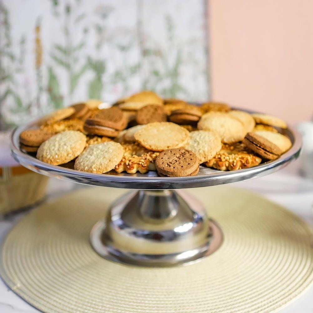 Stainless Steel Cake Stand 33 cm by GEEZY - The Magic Toy Shop