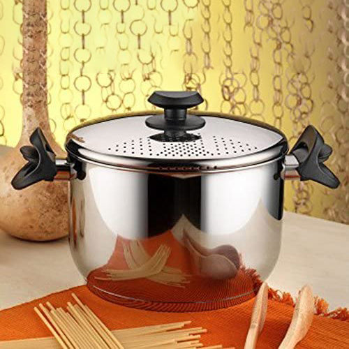 Stainless Steel Pasta Pot With Locking Strainer Lid by GEEZY - The Magic Toy Shop
