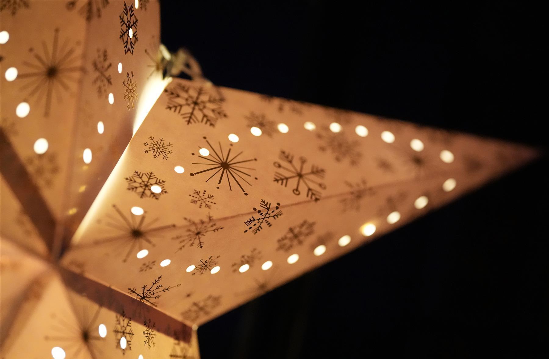 75 cm LED Hanging Paper Star Lantern by Geezy - The Magic Toy Shop