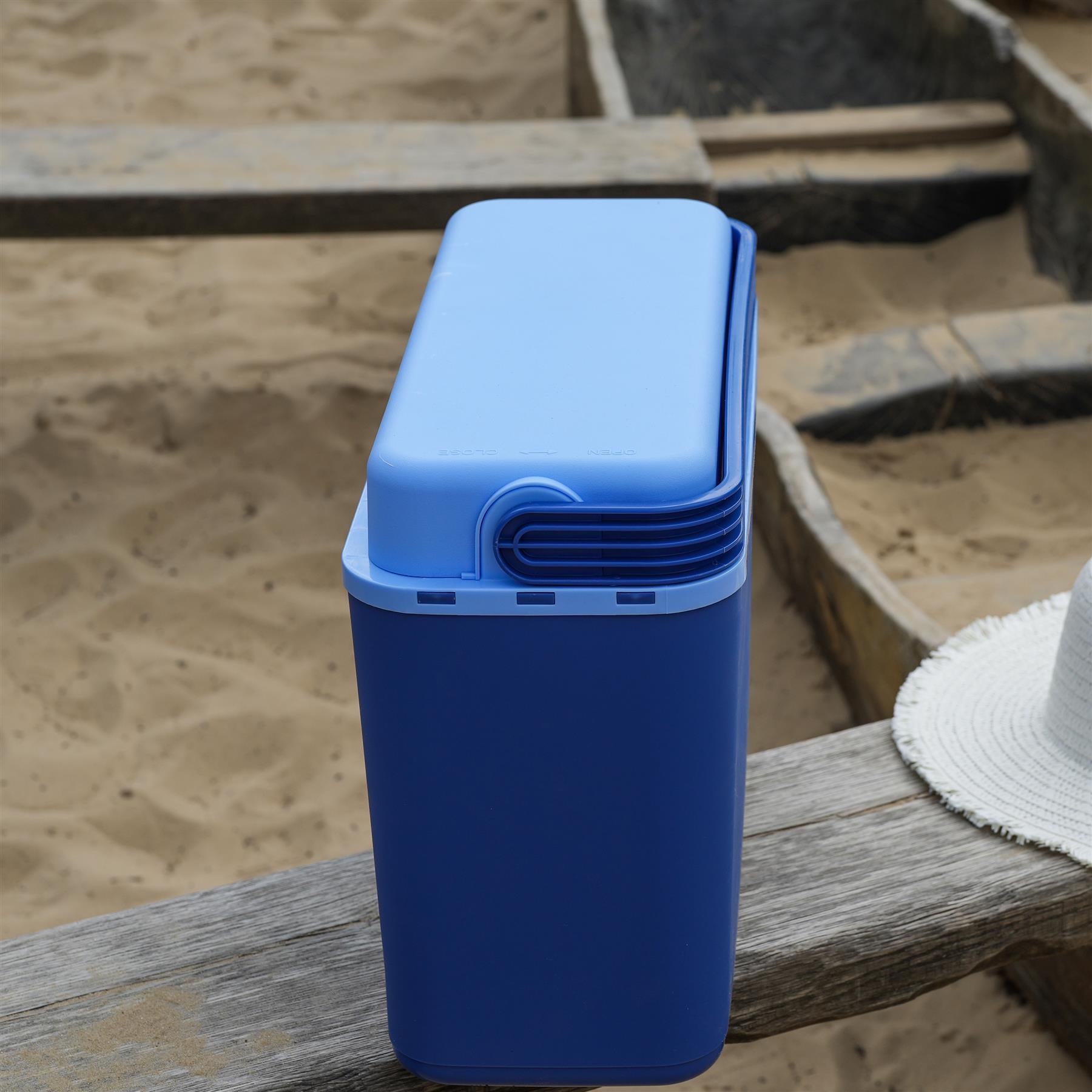 GEEZY Large Camping 12L Cooler Box