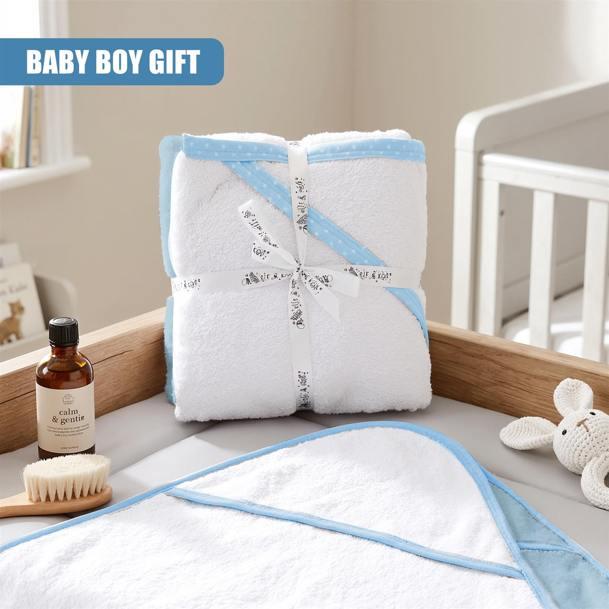 Pack of 2 hooded GEEZY baby bath towels, wrapped in blue and white, presented as a baby boy gift