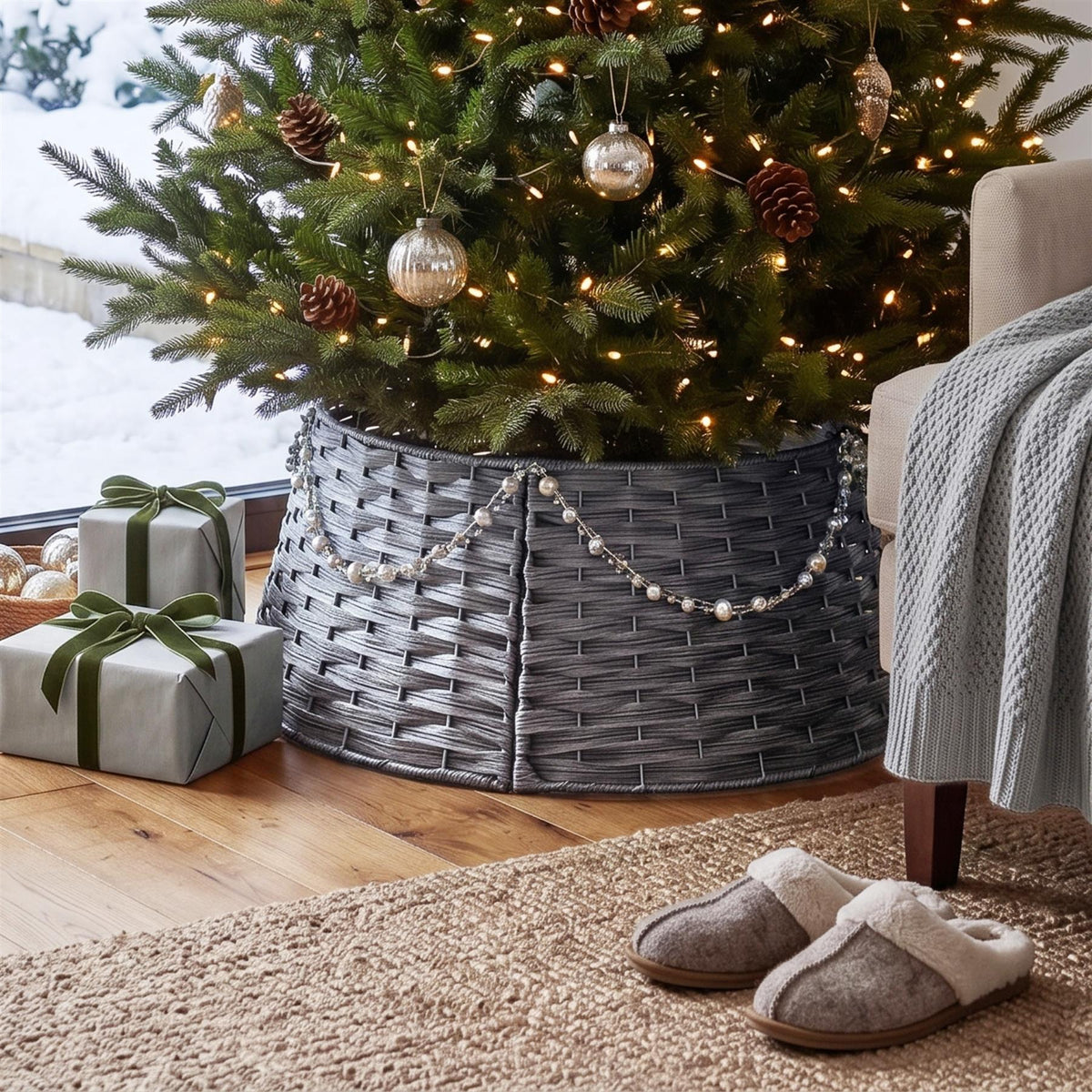 Brown Christmas Tree Skirt 26"