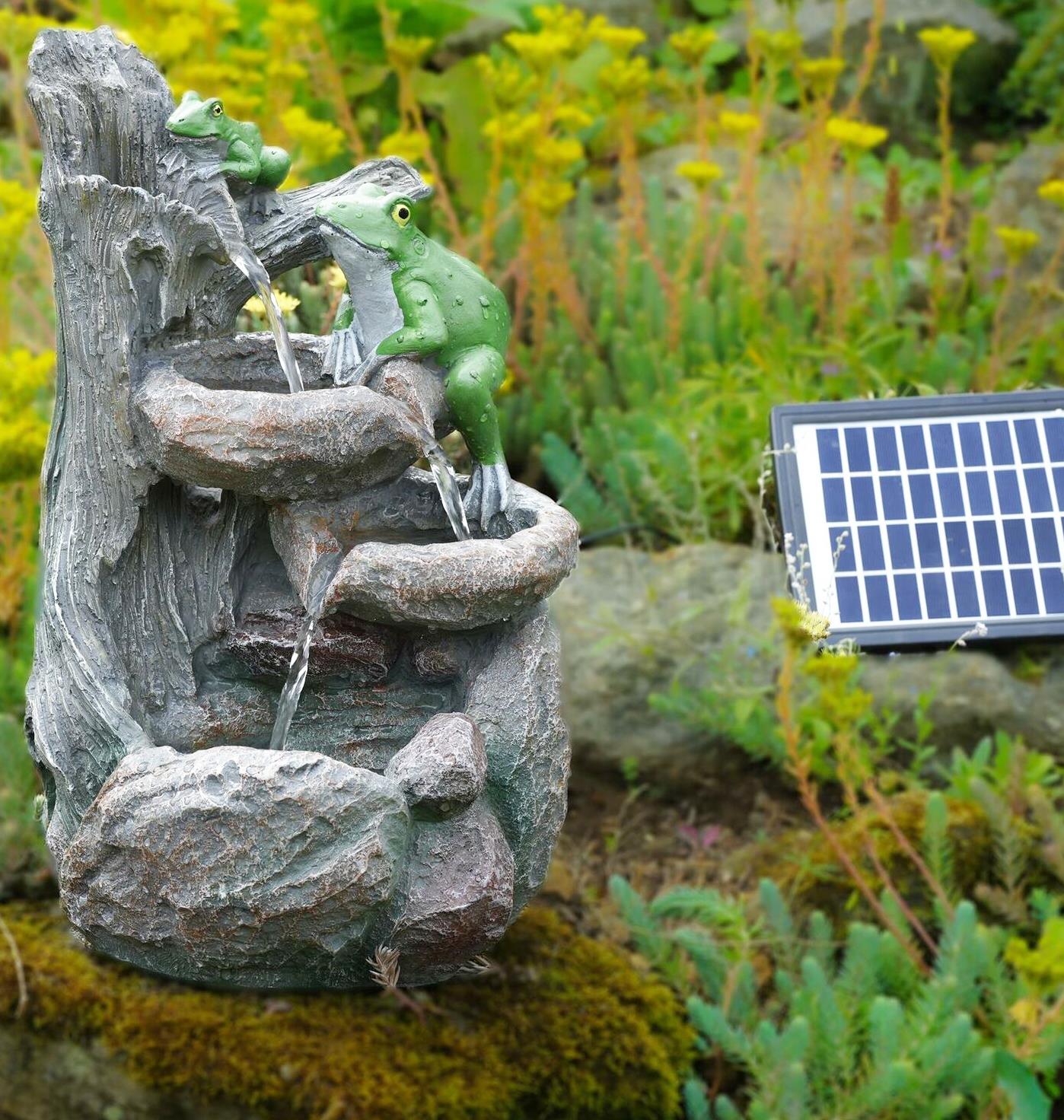 Solar Frog Fountain by GEEZY - The Magic Toy Shop