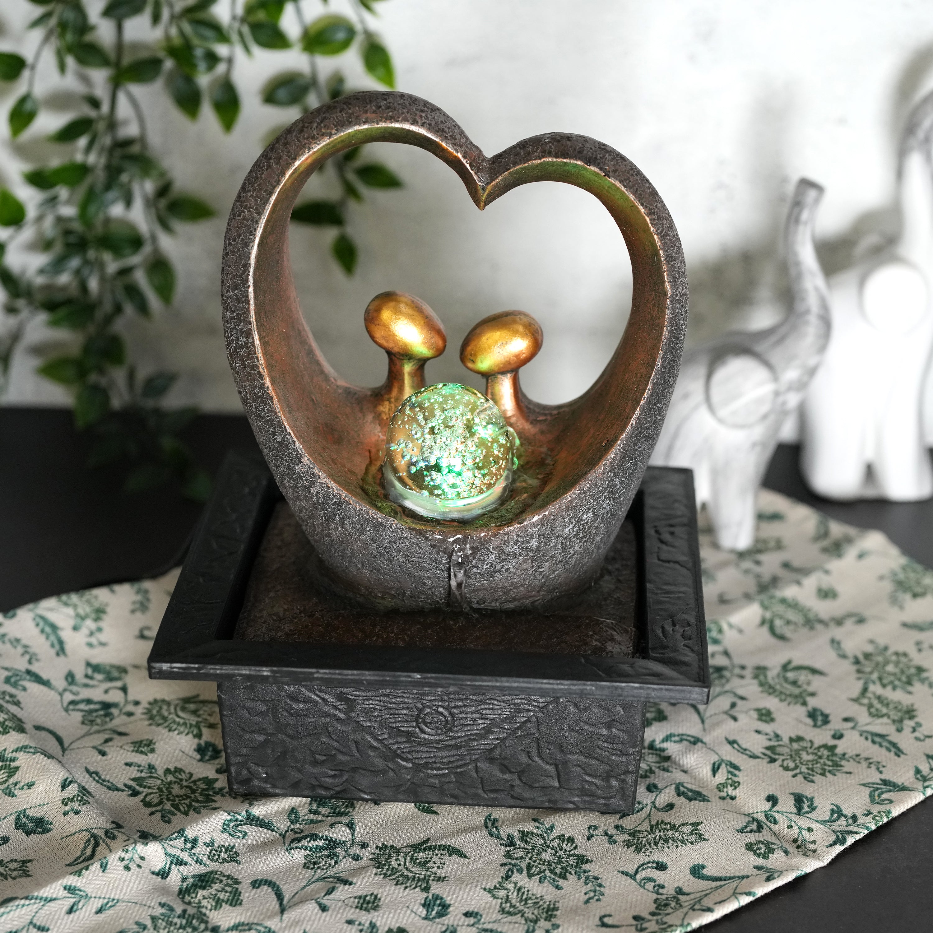 Heart Water Feature Led Lights GEEZY - The Magic Toy Shop