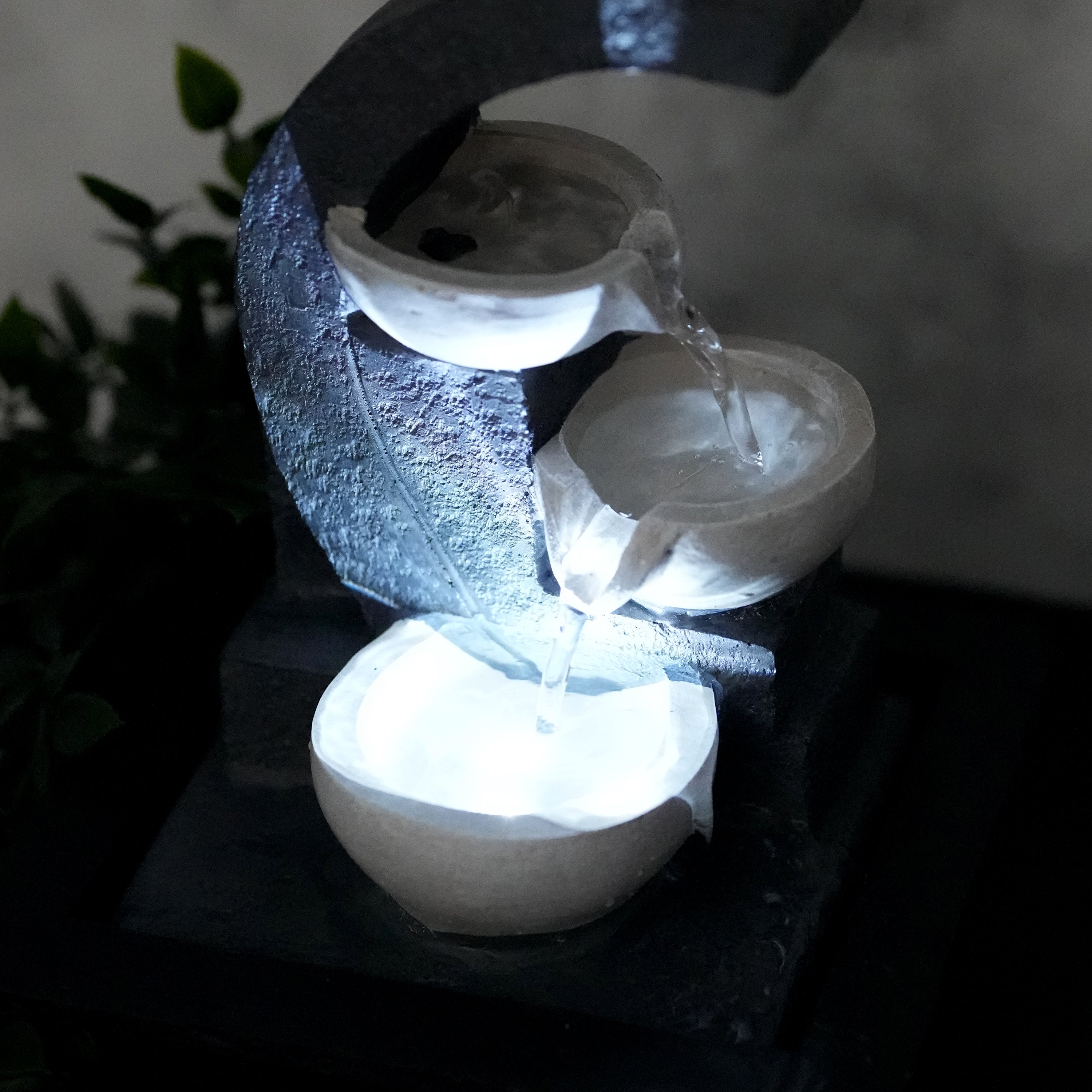 White Bowls Water Feature Led Lights GEEZY - The Magic Toy Shop