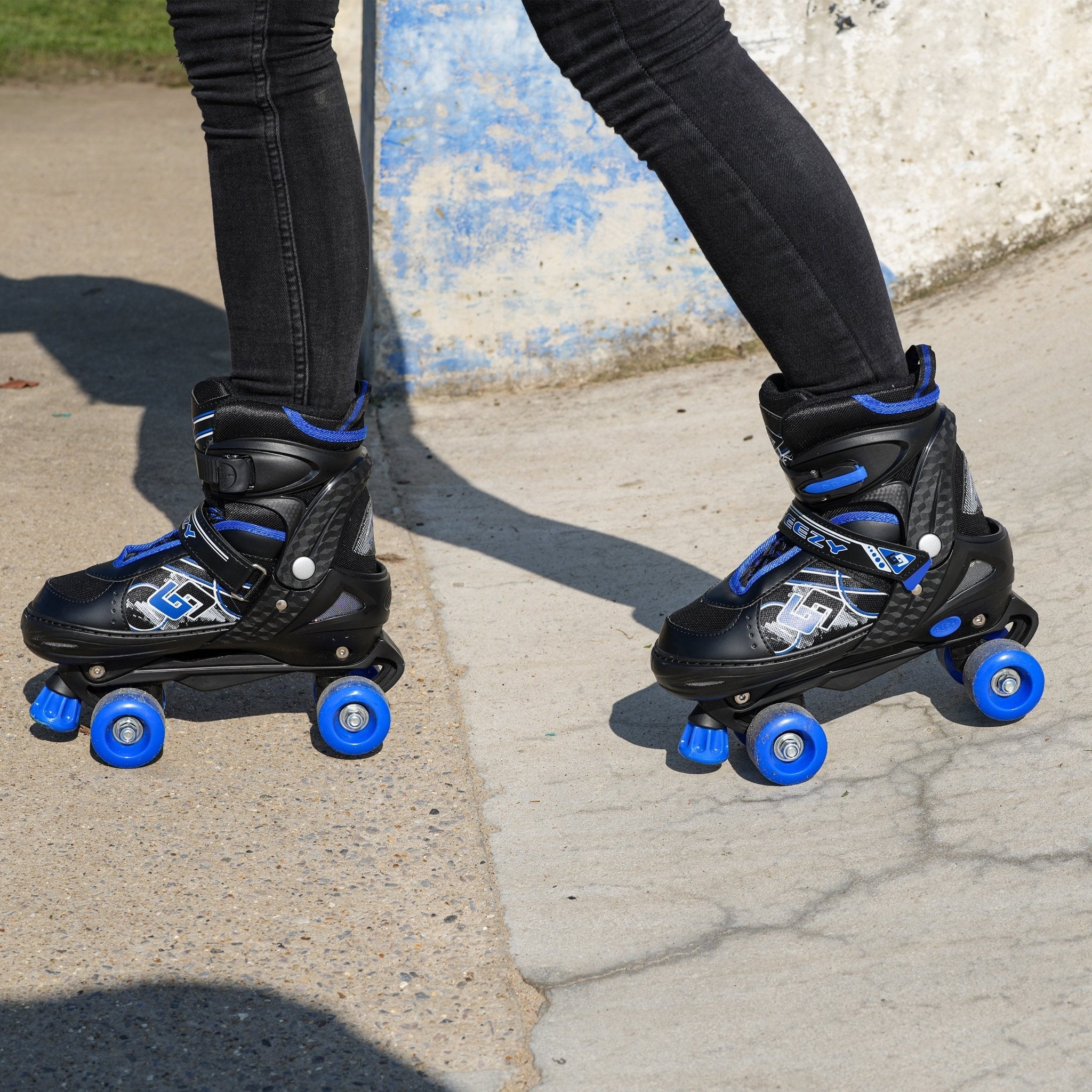 Blue and Black Roller Skates for Kids with 4 Wheel The Magic Toy Shop - The Magic Toy Shop